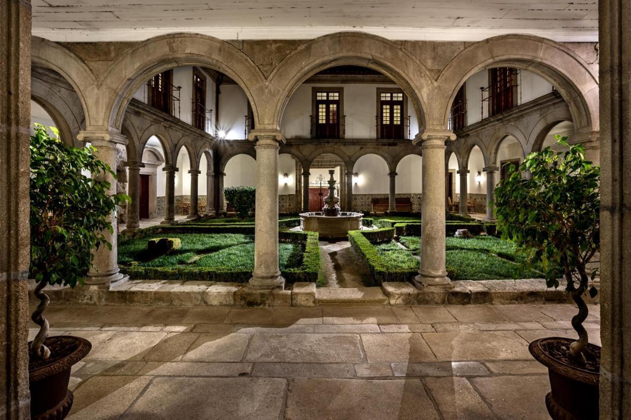 Pousada Mosteiro De Guimarães Esterno foto The University of Salamanca